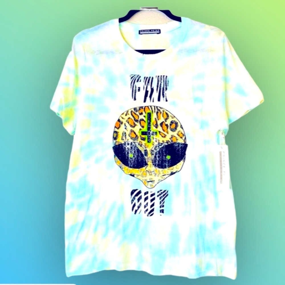 Prince Peter “FAR OUT” Alien Tee Shirt Large NEW NWT VINTAGE DISTRESSED LOOK